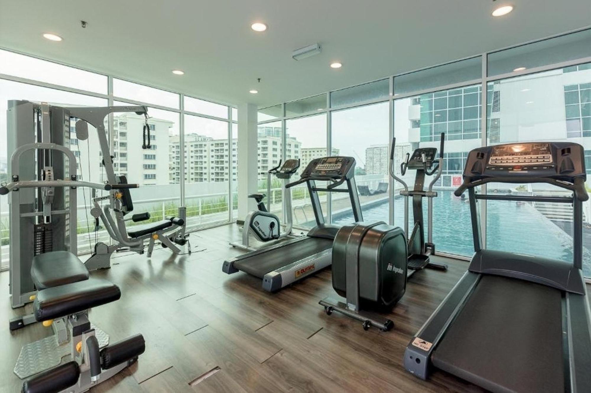 Urban Suites Two Or Three Bedroom Georgetown By Anc Jelutong Eksteriør billede