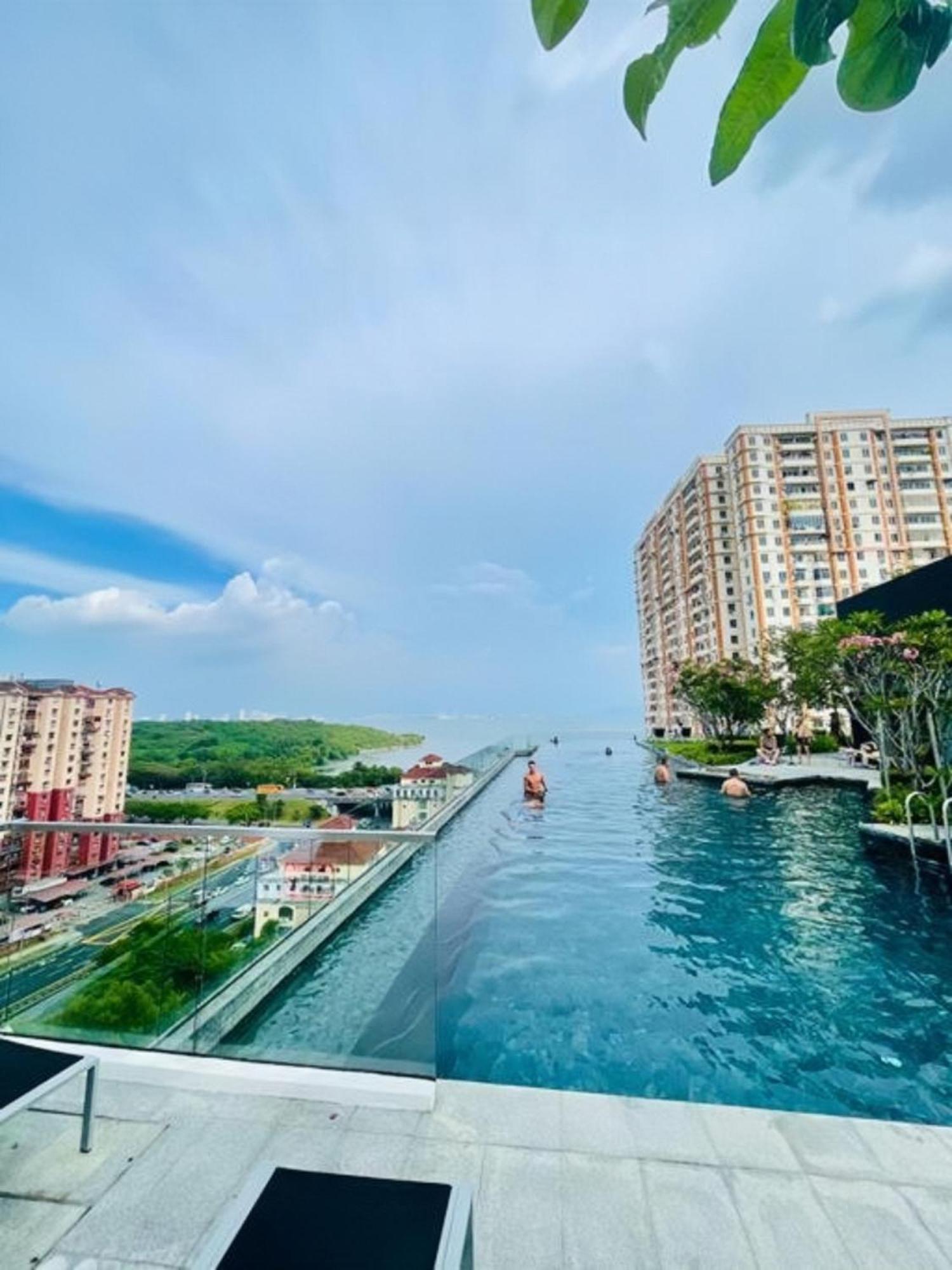 Urban Suites Two Or Three Bedroom Georgetown By Anc Jelutong Eksteriør billede