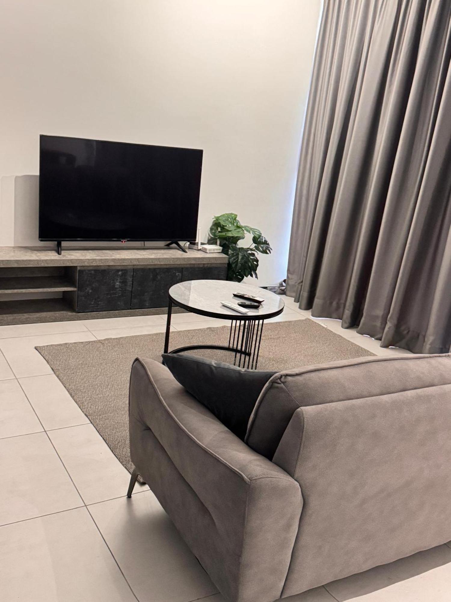 Urban Suites Two Or Three Bedroom Georgetown By Anc Jelutong Eksteriør billede
